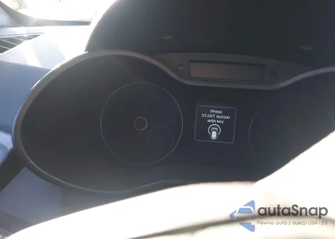 2016 Hyundai Veloster Turbo z USA, uszkodzony, nr VIN KMHTC6AE1GU297134